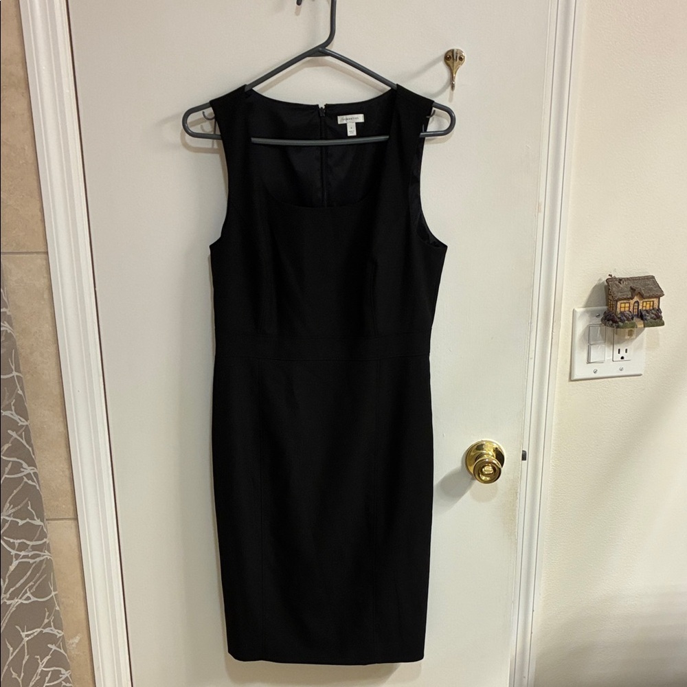 Semantiks Classic Black Midi Dress in Sz 4